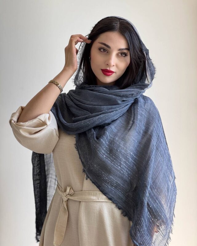 Blue gray Florentine shawl