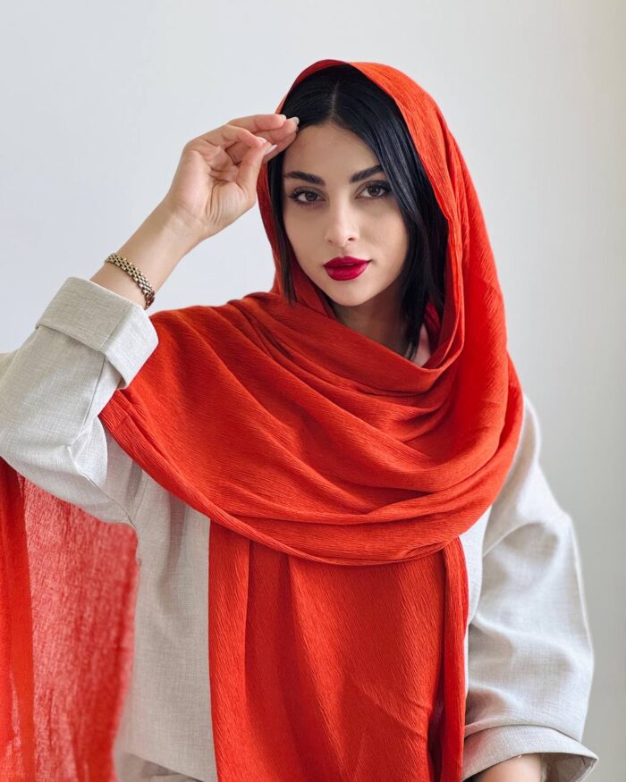 Luna brick orange shawl2