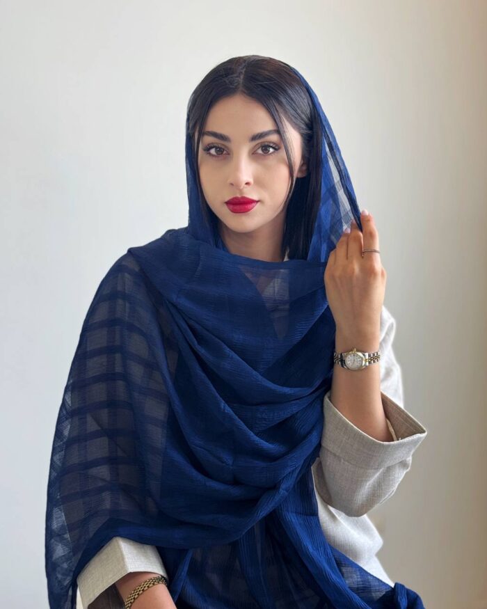 Navy blue Nava shawl
