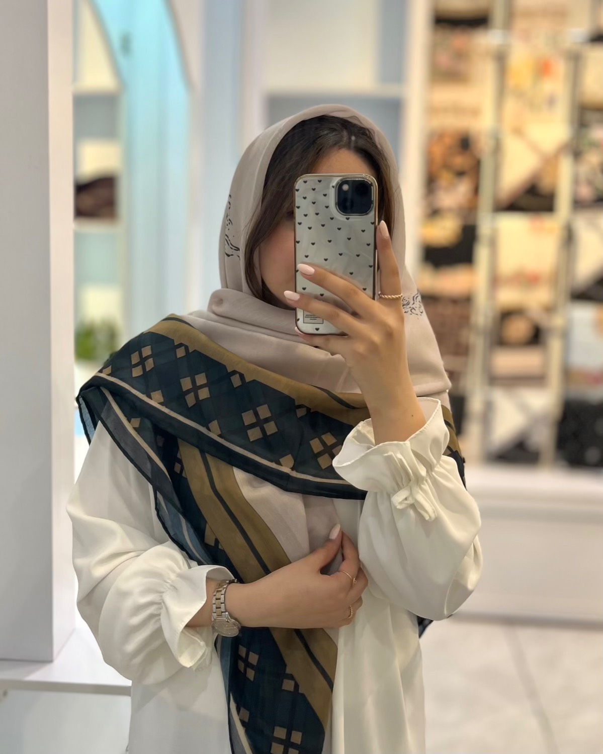 IMG_7915-compressed روسری الماسی کد R369 - Image 1